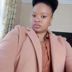 dwaf lady